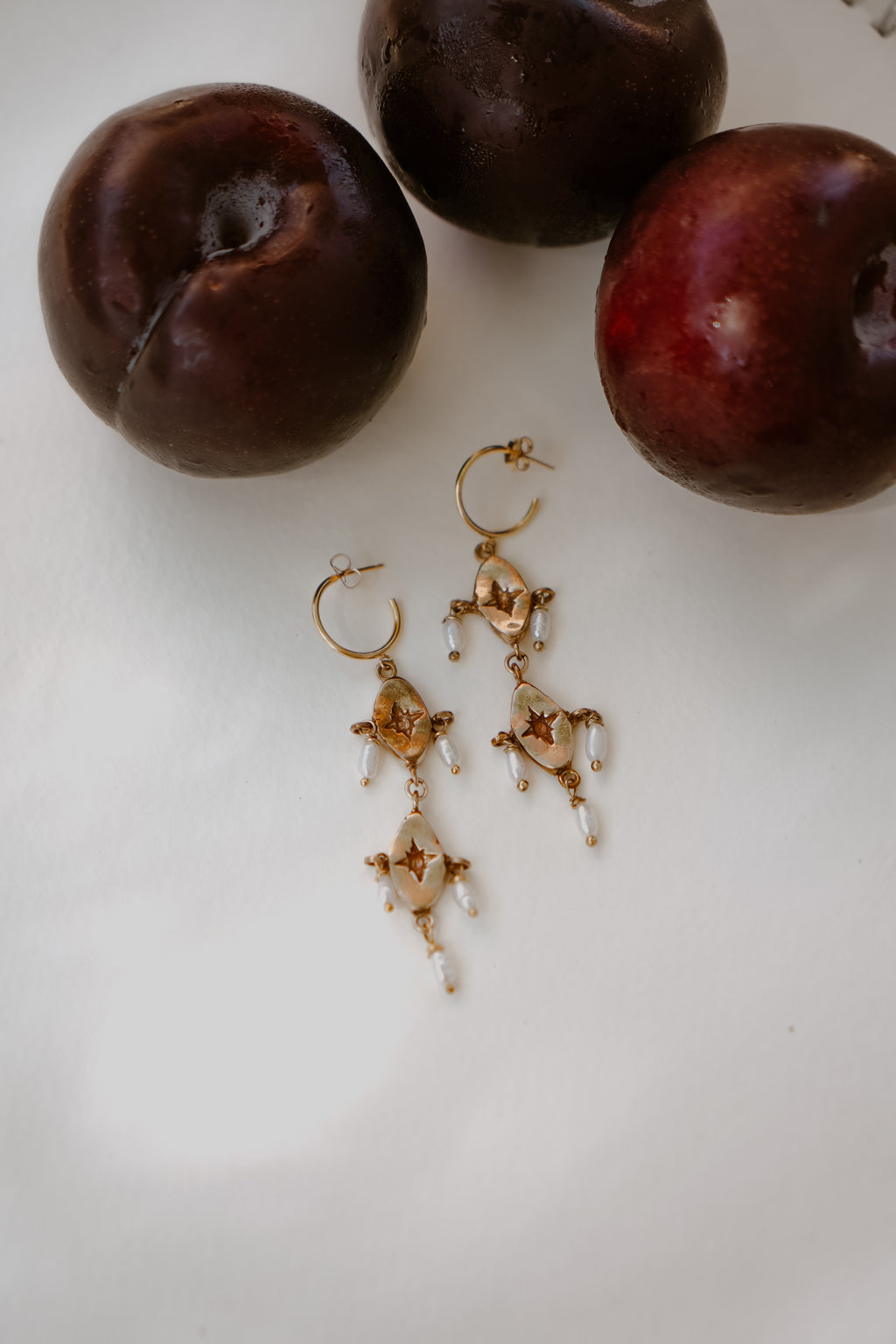The Guide Hoop Earrings